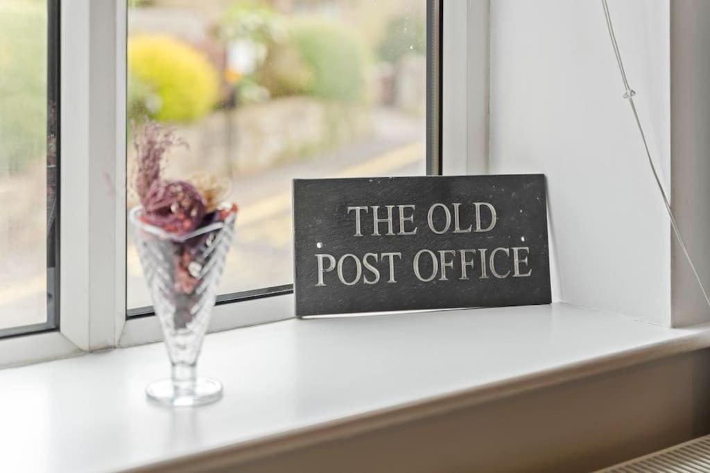 The Old Post Office 5 Mins Drive To Alton Towers Villa Bagian luar foto